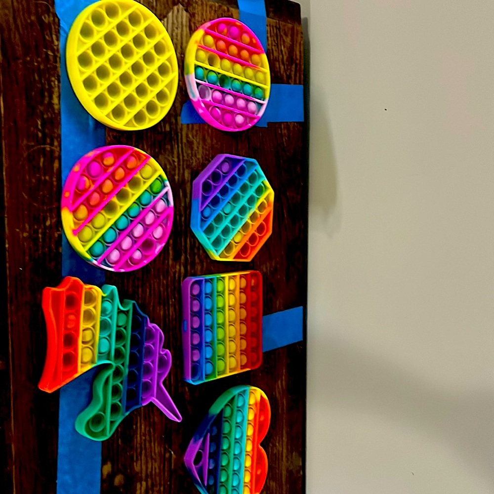 Pop it's rainbow